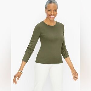 Talbots- Classic Olive Long Sleeve Tee Size‎ MP